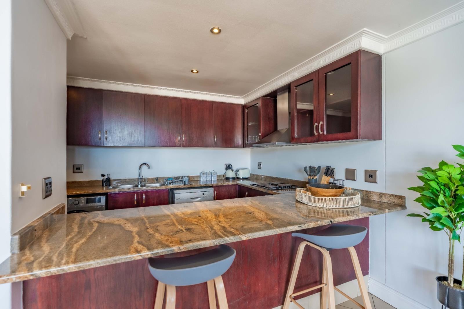3 Bedroom Apartment in Point Waterfront