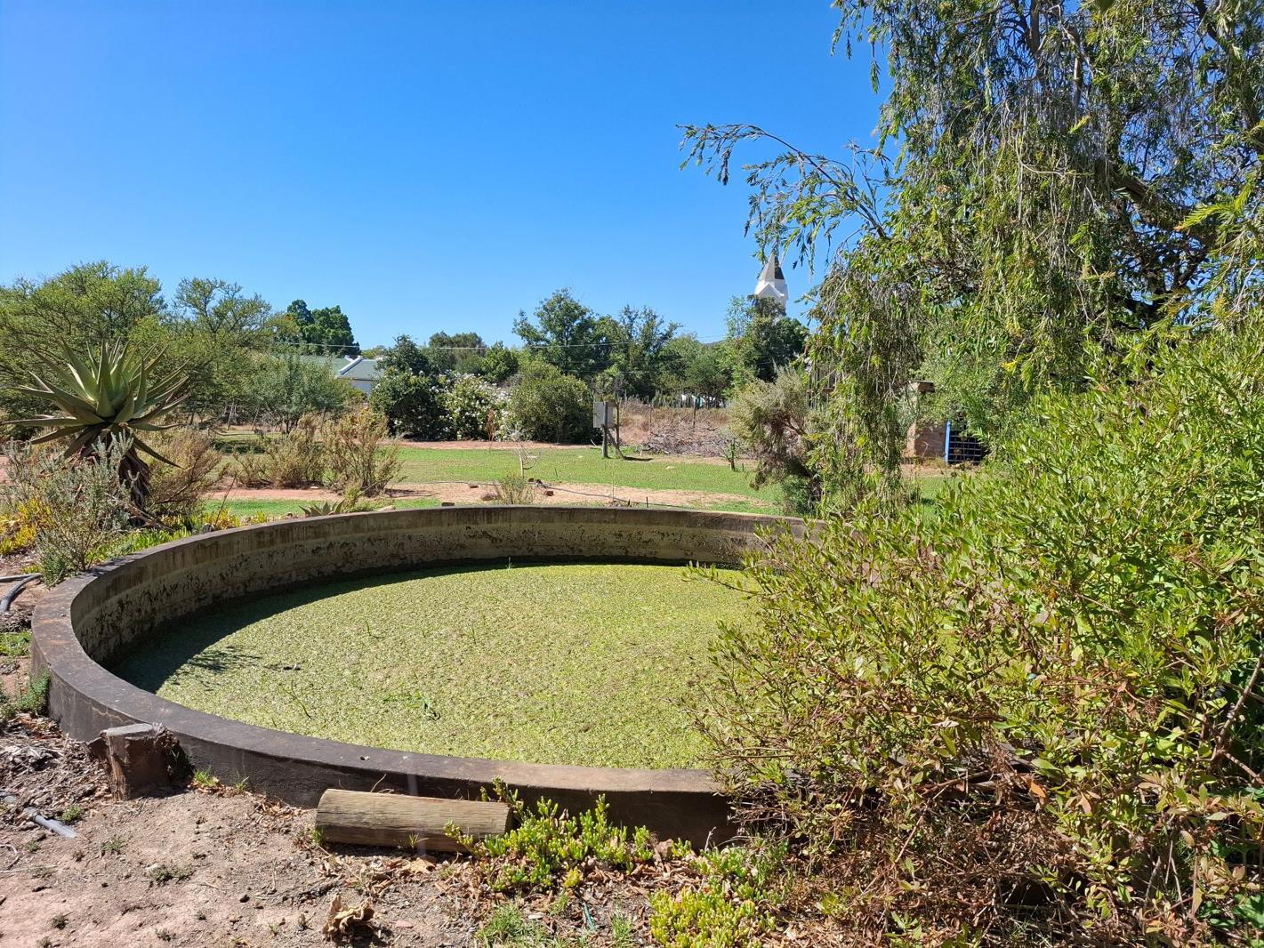 1 994 m² Land available in McGregor