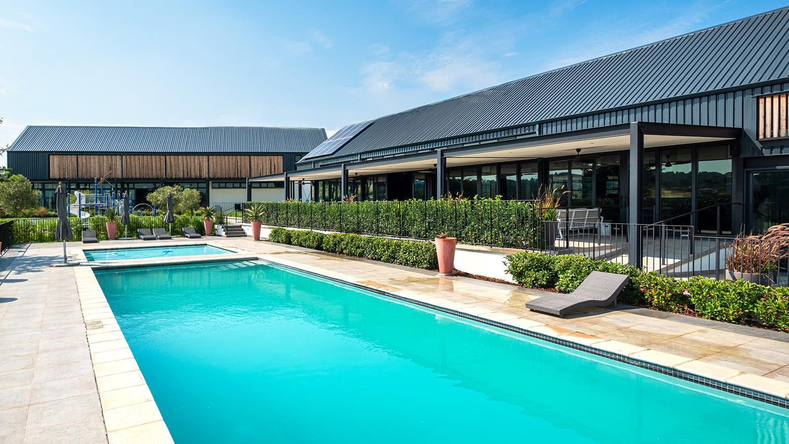 785 m² Land available in Helderfontein Estate
