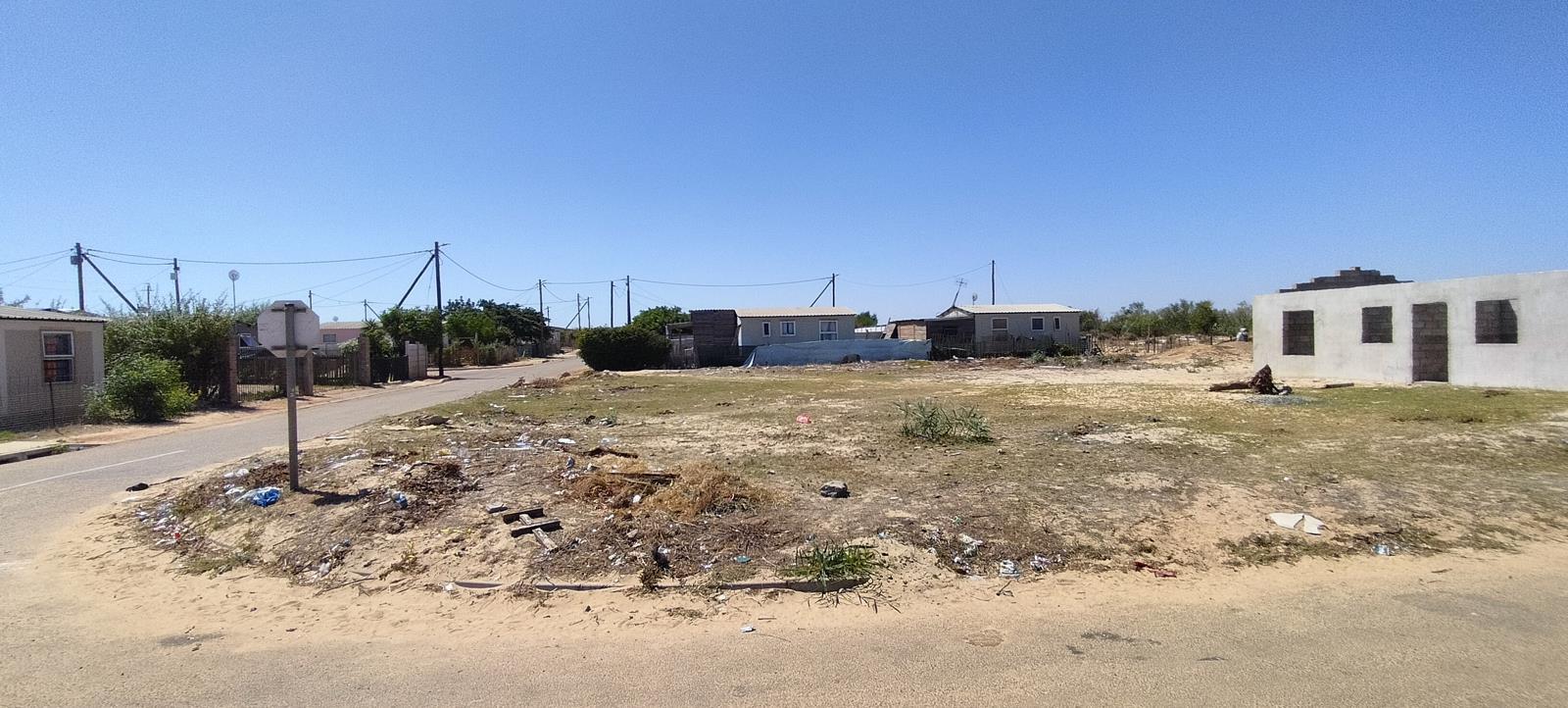 230 m² Land available in Chatsworth