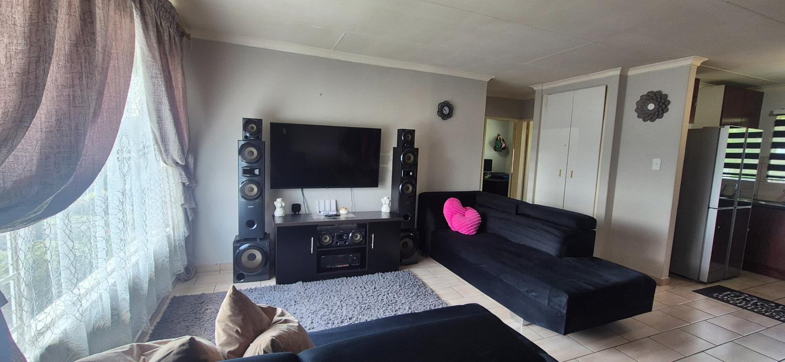 2 Bedroom Apartment in Boksburg West