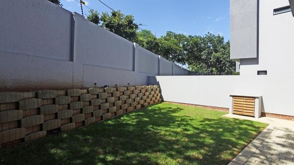 3 Bedroom Cluster in Bryanston