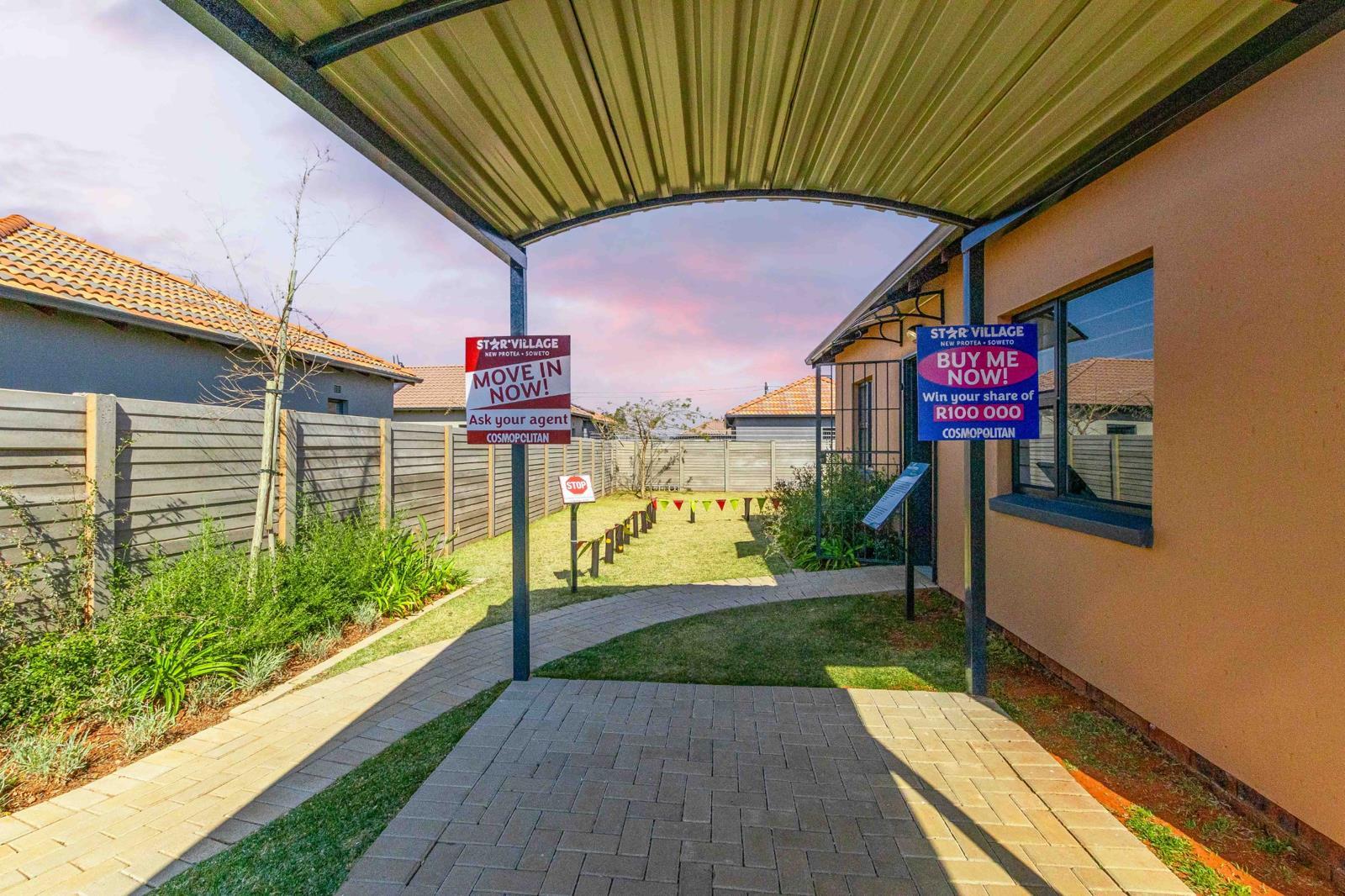 2 Bedroom House in Protea Glen