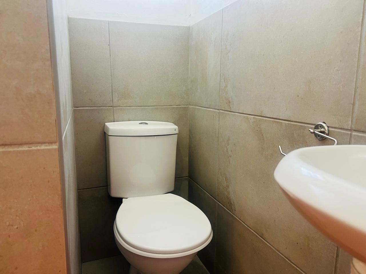 Bachelor apartment in Emdeni