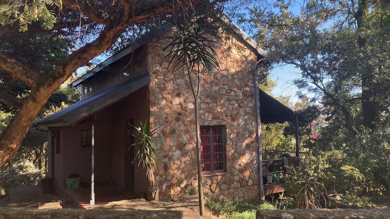 2 Bedroom Garden Cottage in Mountain View