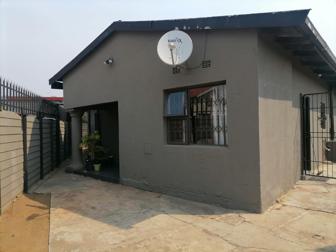 4 Bedroom House in Boksburg Central