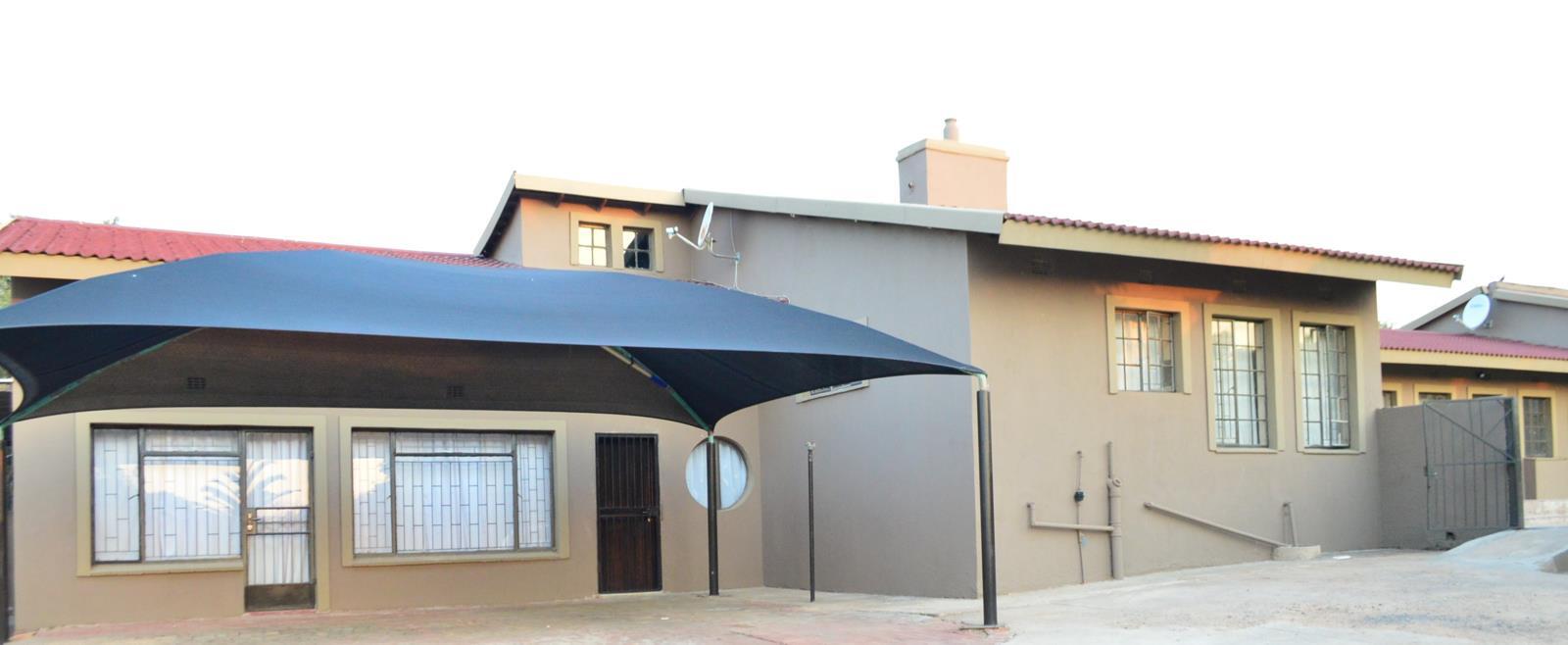 1 Bedroom Apartment in Die Heuwel