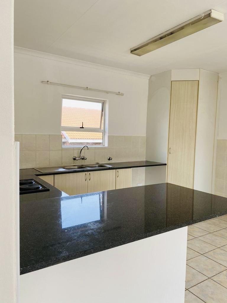 2 Bedroom Townhouse in Birchleigh