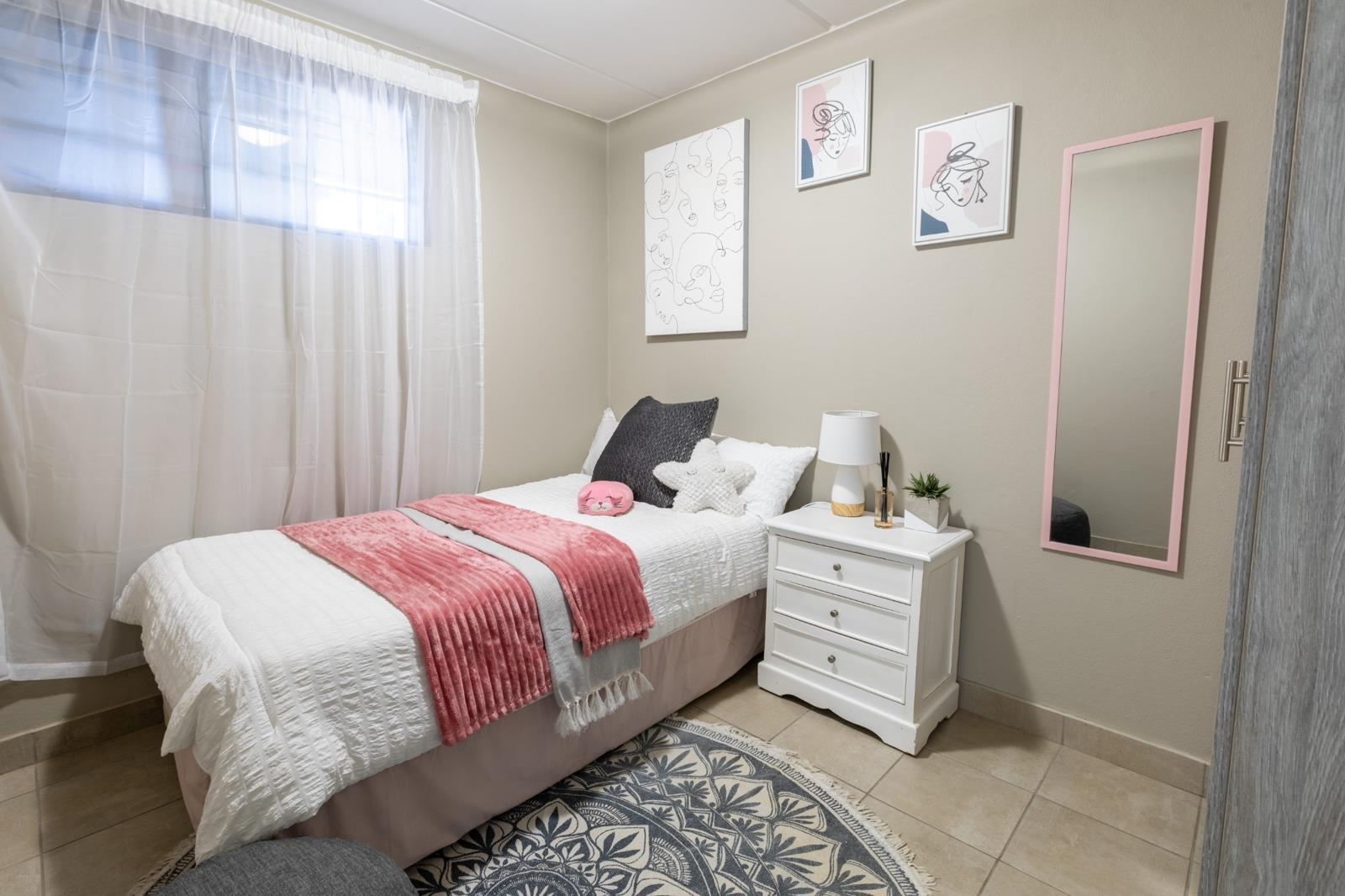2 Bedroom Apartment in Meyerspark