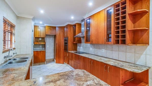 4 Bedroom Townhouse in Bedfordview