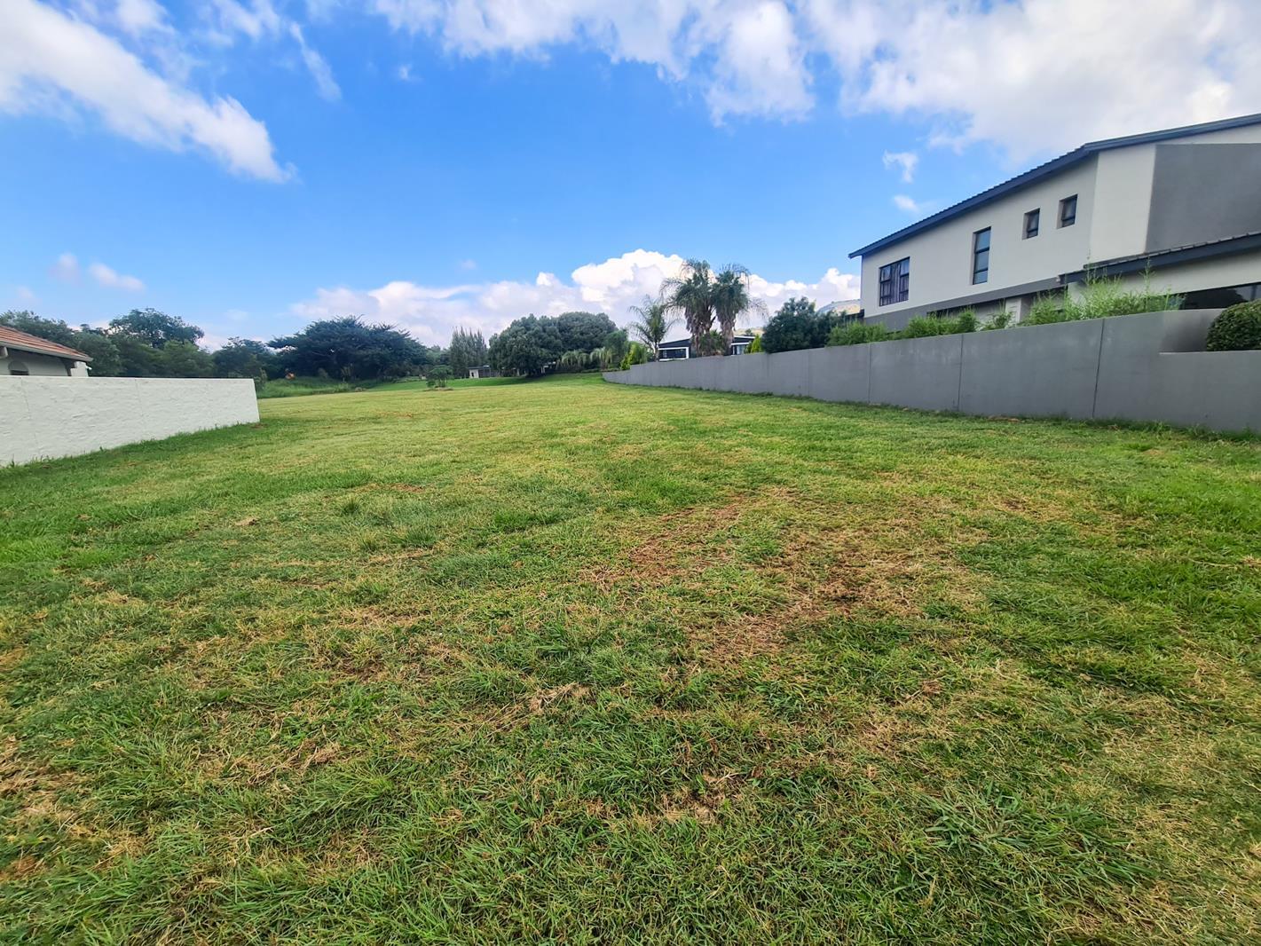 3 006 m² Land available in The Islands Estate