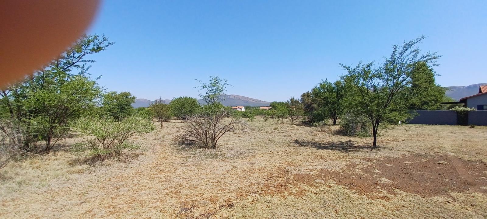 1 265 m² Land available in Melodie