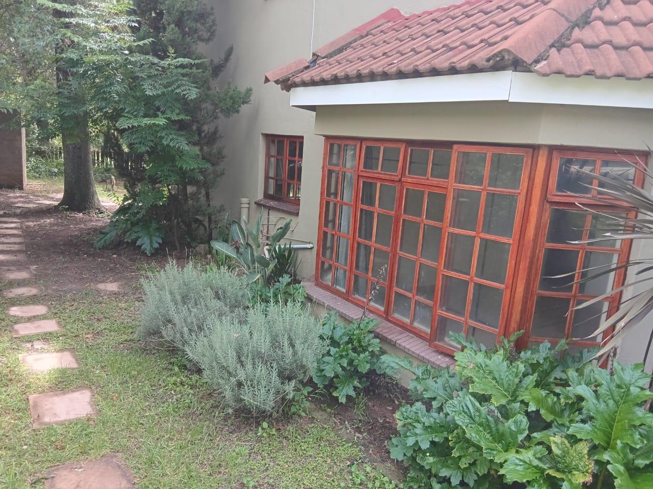 3 Bedroom Garden Cottage in Glen Austin AH