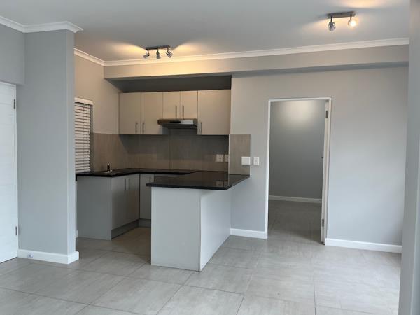 1 Bedroom Apartment in Bloubergstrand