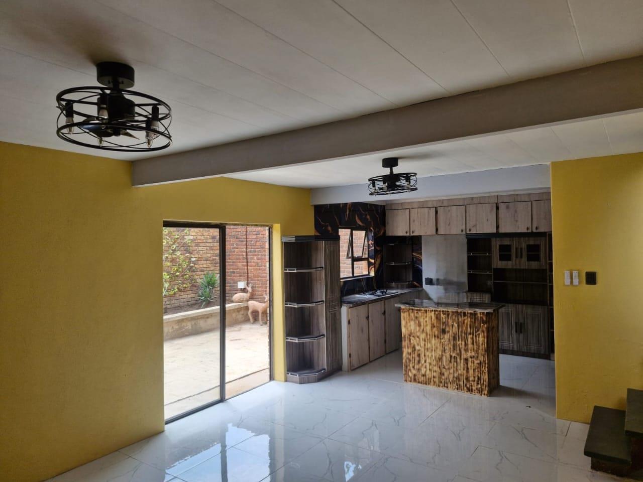 2 Bedroom Townhouse in Primrose Hill