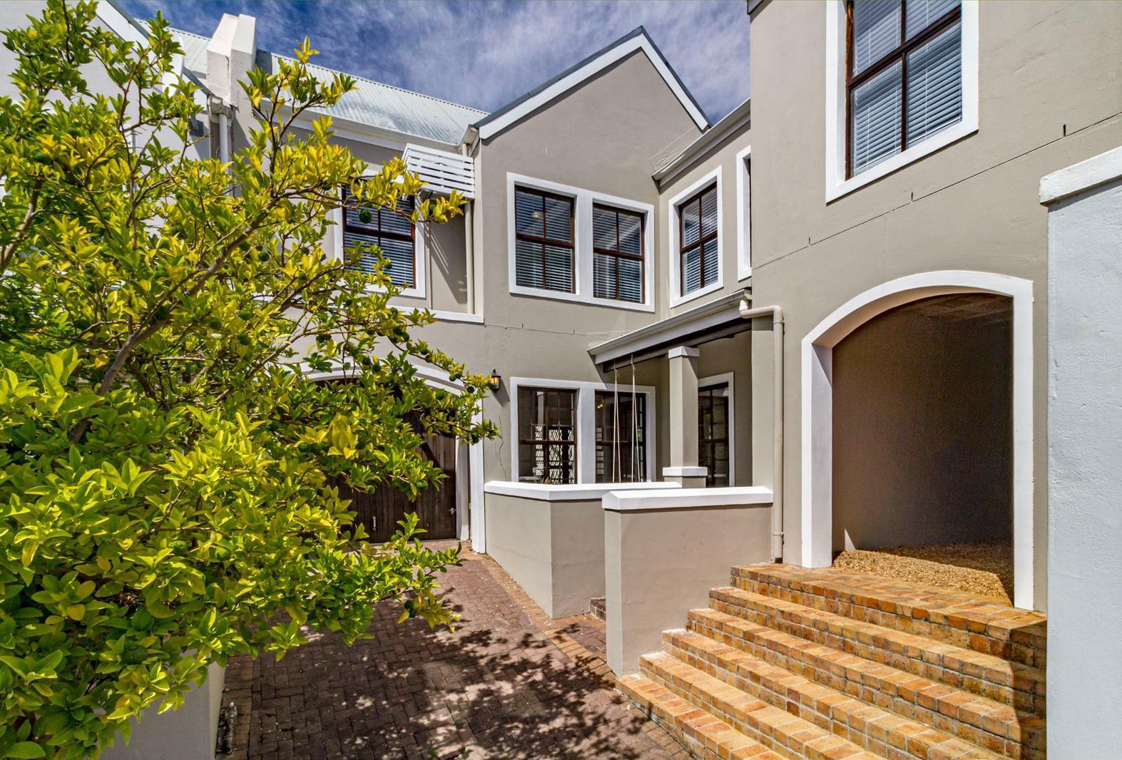 4 Bedroom House in Welgevonden Estate
