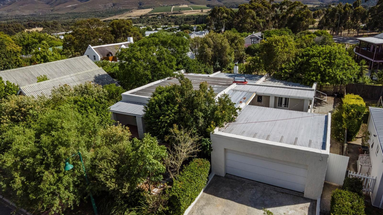 3 Bedroom House in Stanford