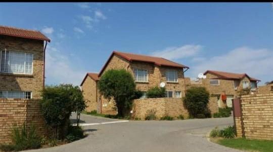 2 Bedroom Apartment in The Reeds