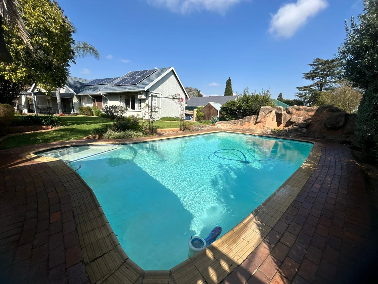 3 Bedroom House in Brackendowns