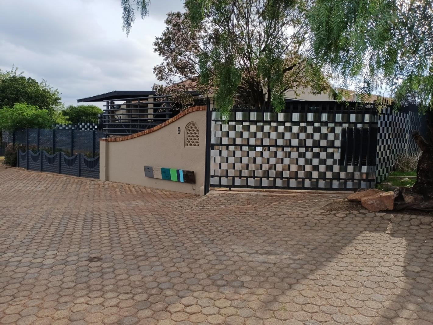 3 Bedroom House in Lindhaven