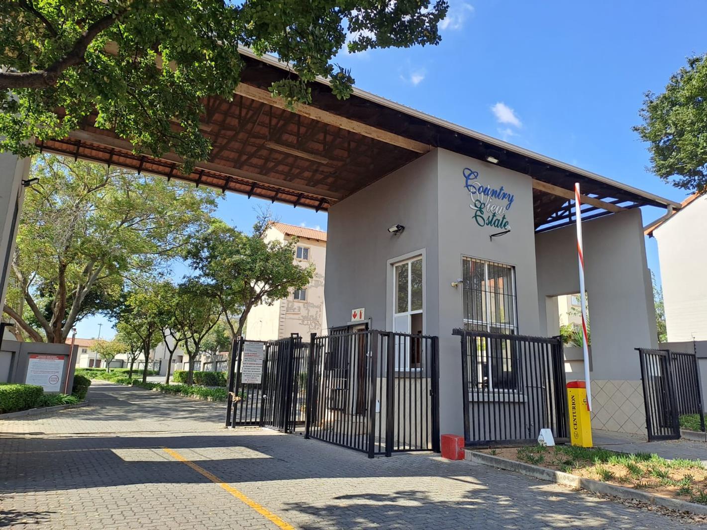 2 Bedroom Apartment in Country View