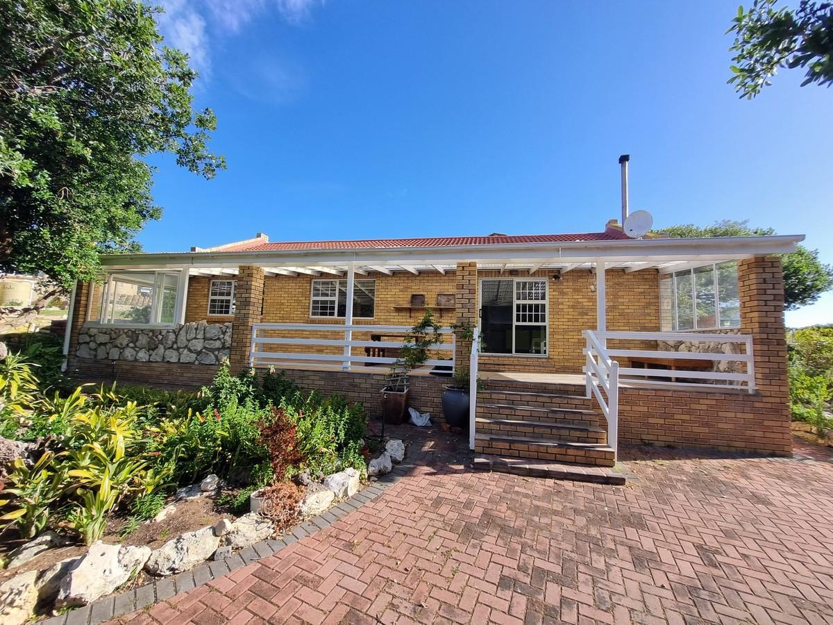 3 Bedroom House in Stilbaai Wes