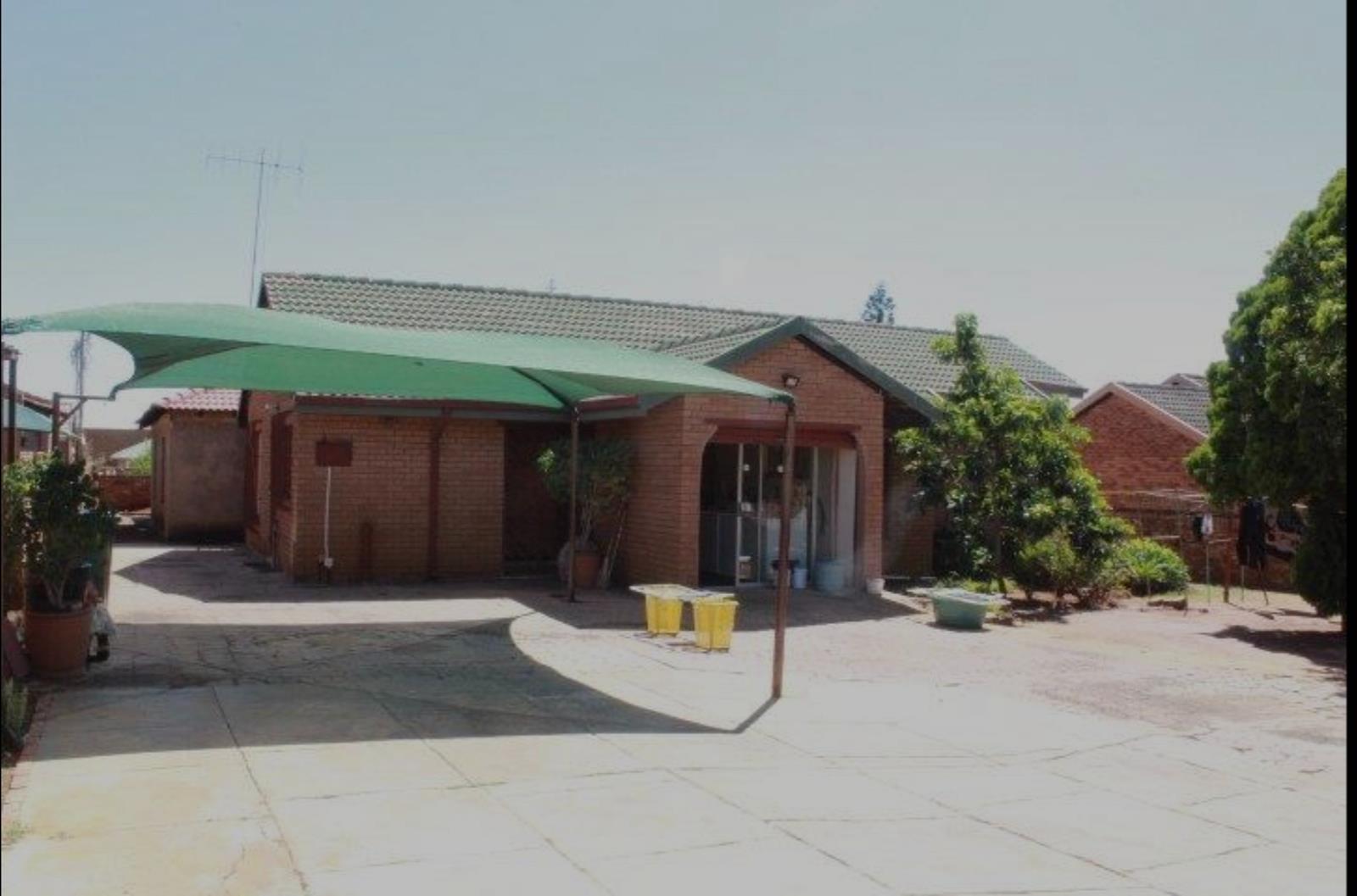3 Bedroom House in Soshanguve