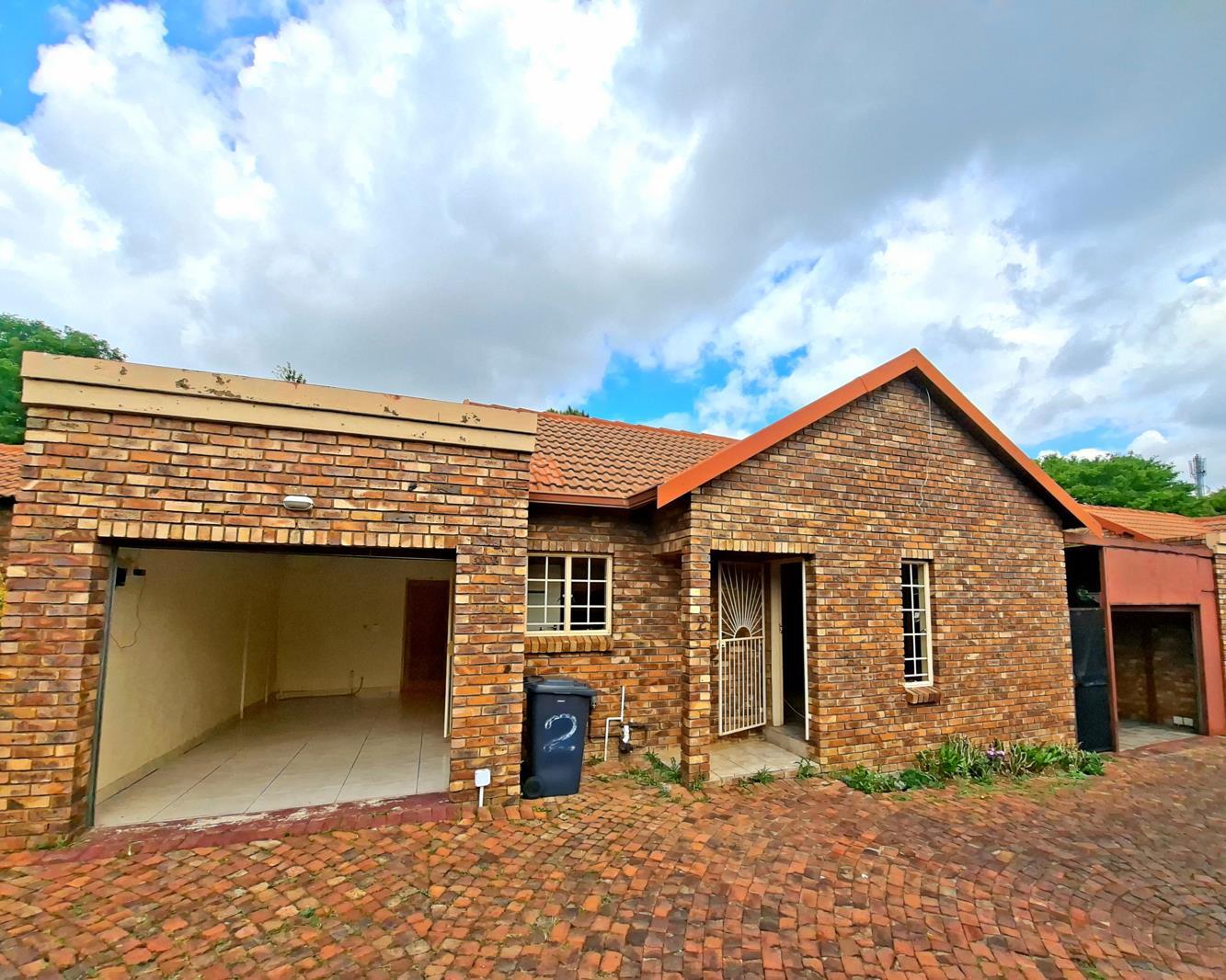 3 Bedroom Townhouse in Claremont