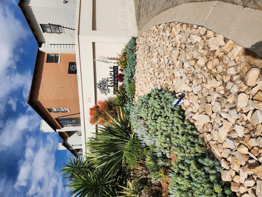 2 Bedroom Apartment in Pomona