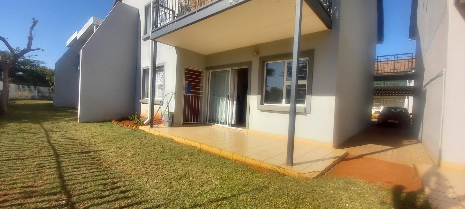 2 Bedroom Apartment in Sinoville
