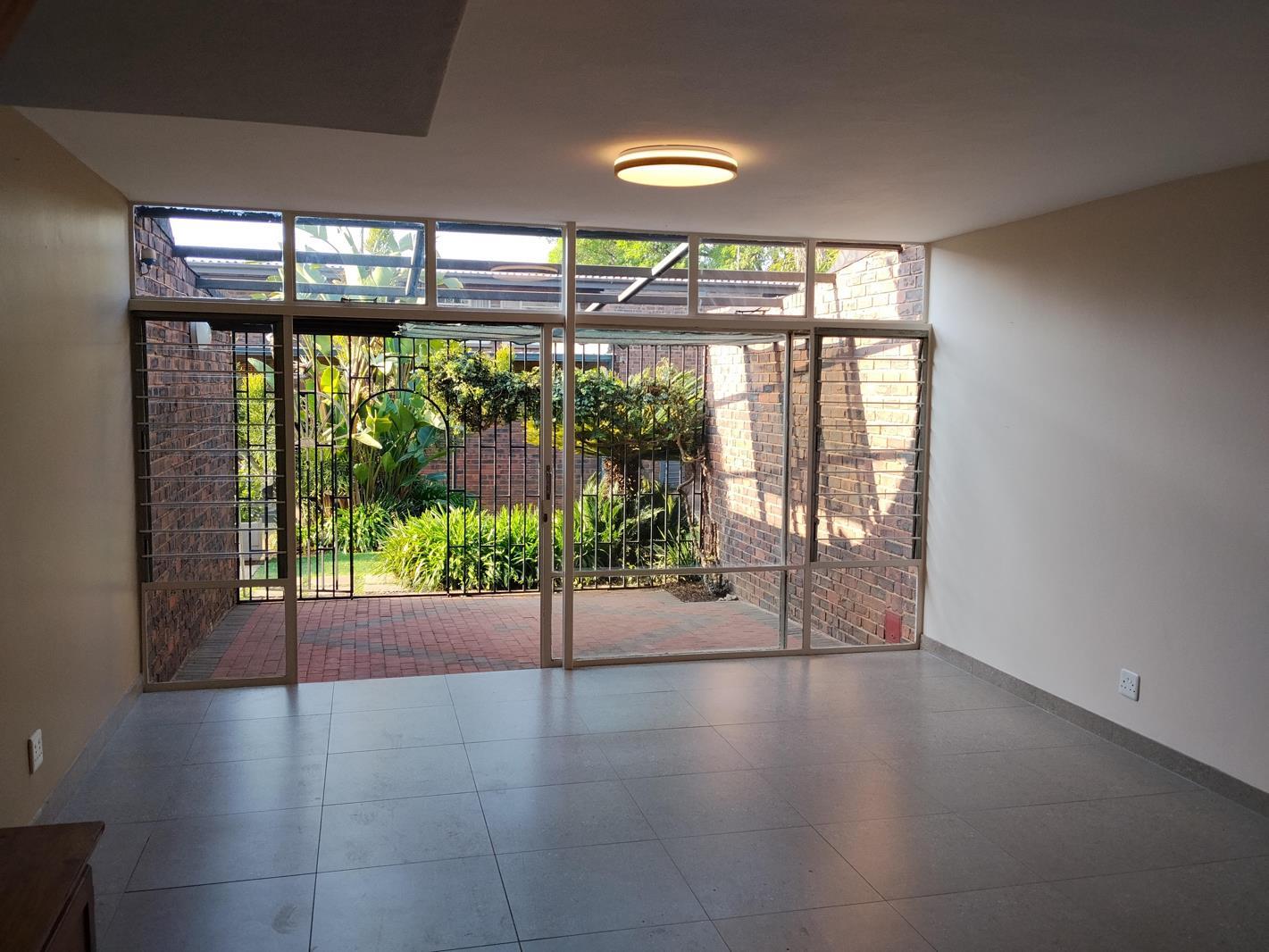 2 Bedroom Duplex in Queenswood
