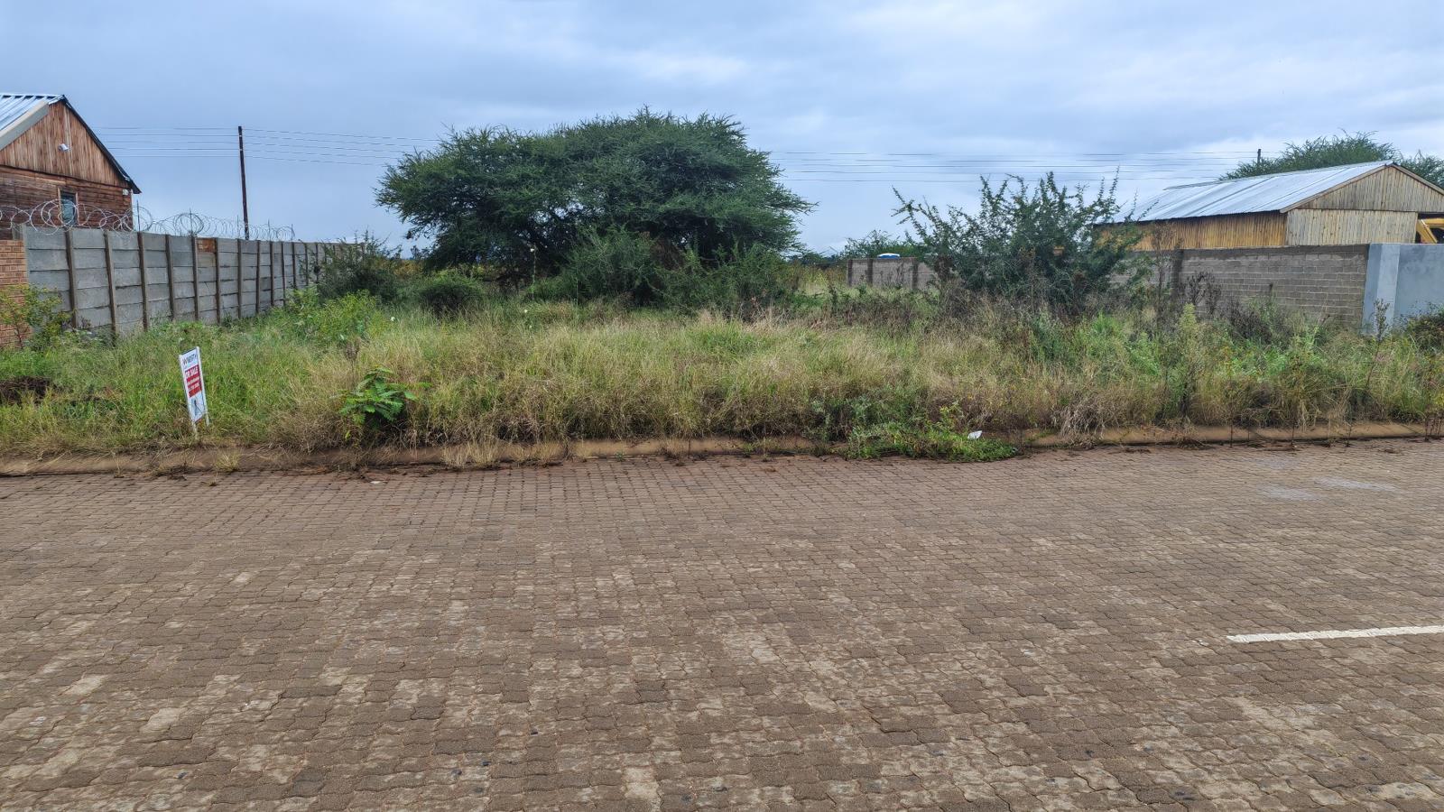 600 m² Land available in Tweefontein