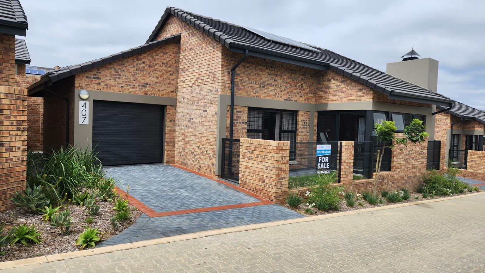 3 Bedroom Simplex in Douglasdale