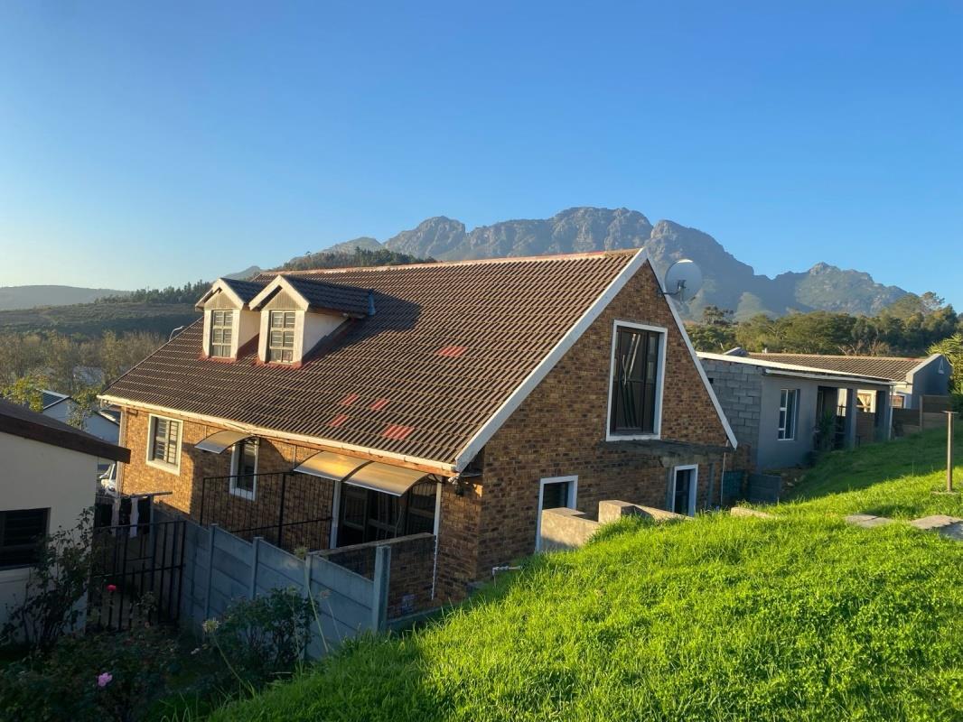 4 Bedroom House in Idasvallei