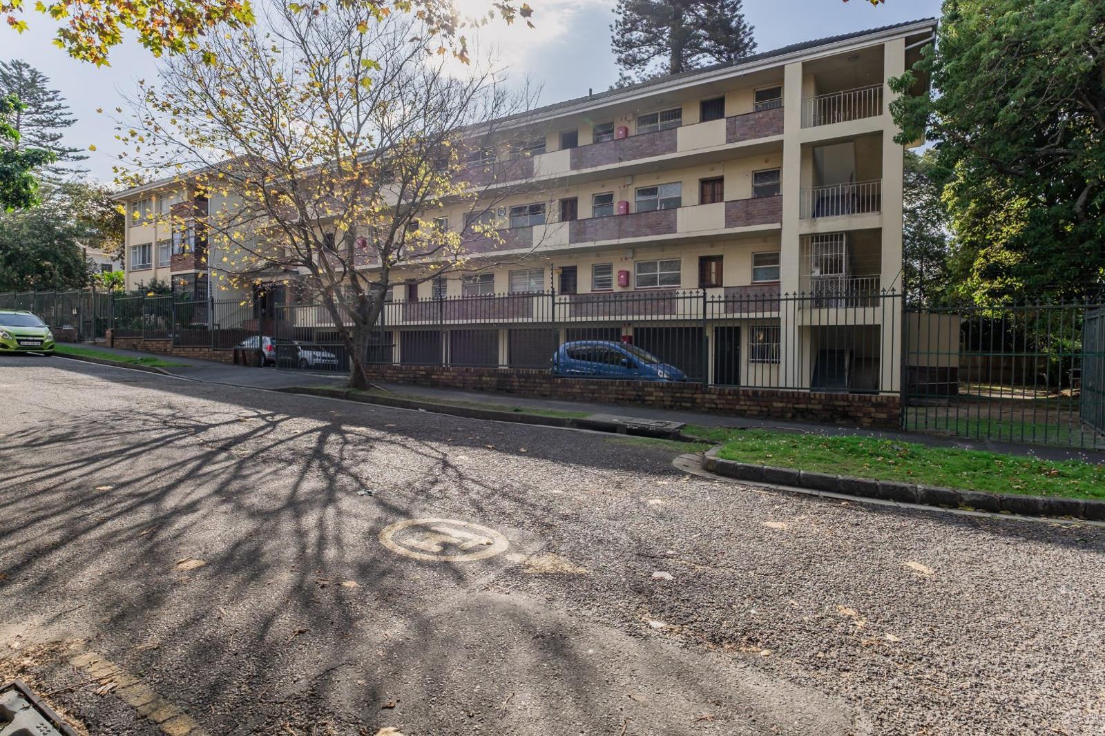 1 Bedroom Apartment in Rosebank