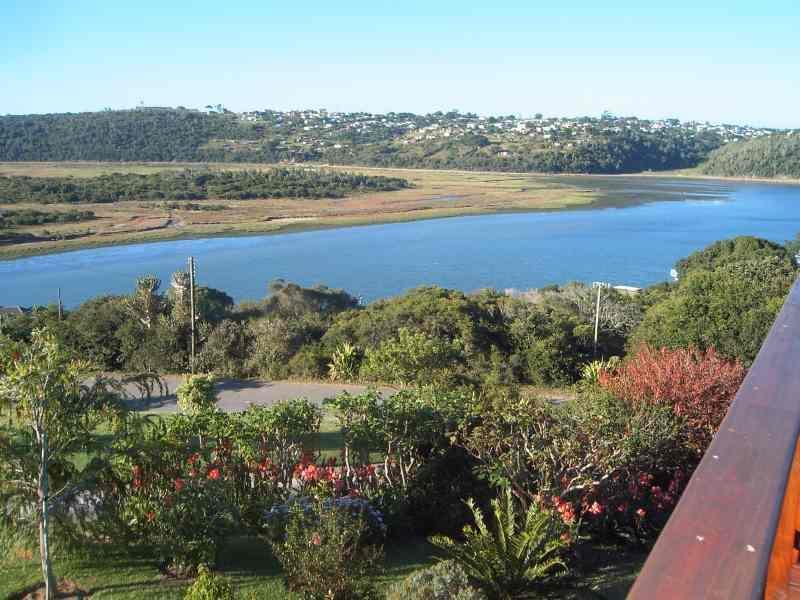 1 110 m² Land available in West Bank