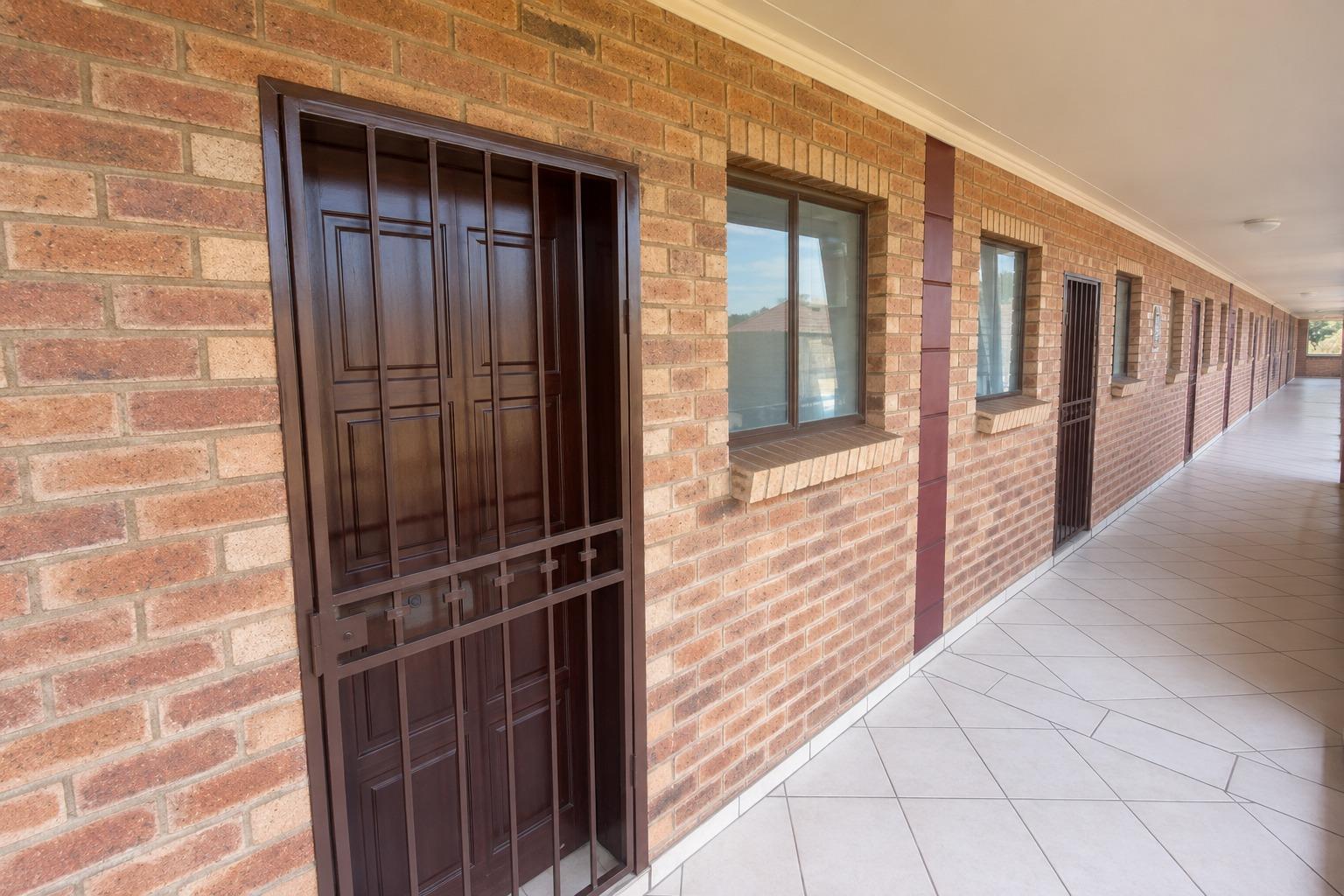 1 Bedroom Apartment in Kempton Park Central