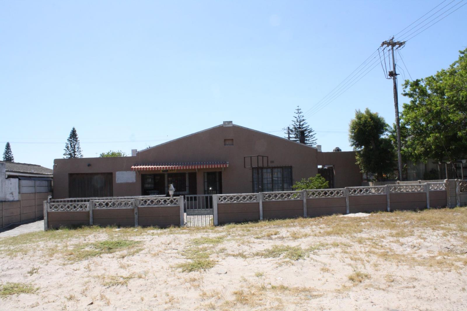 3 Bedroom House in Matroosfontein
