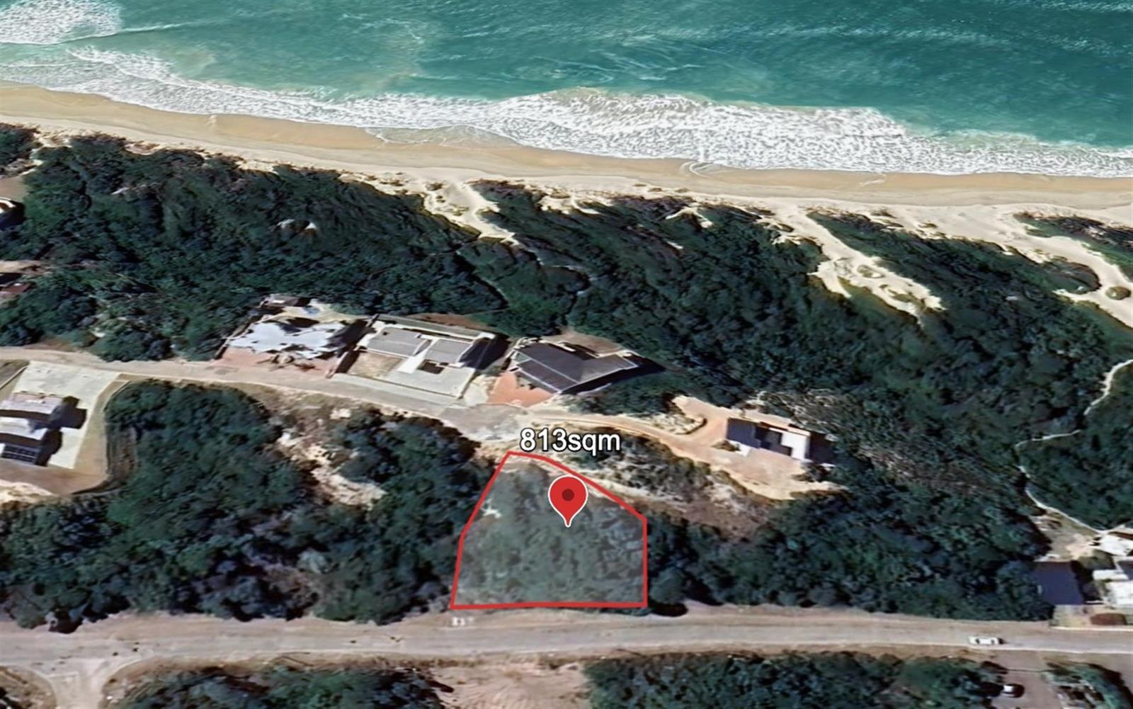 813 m² Land available in Paradise Beach