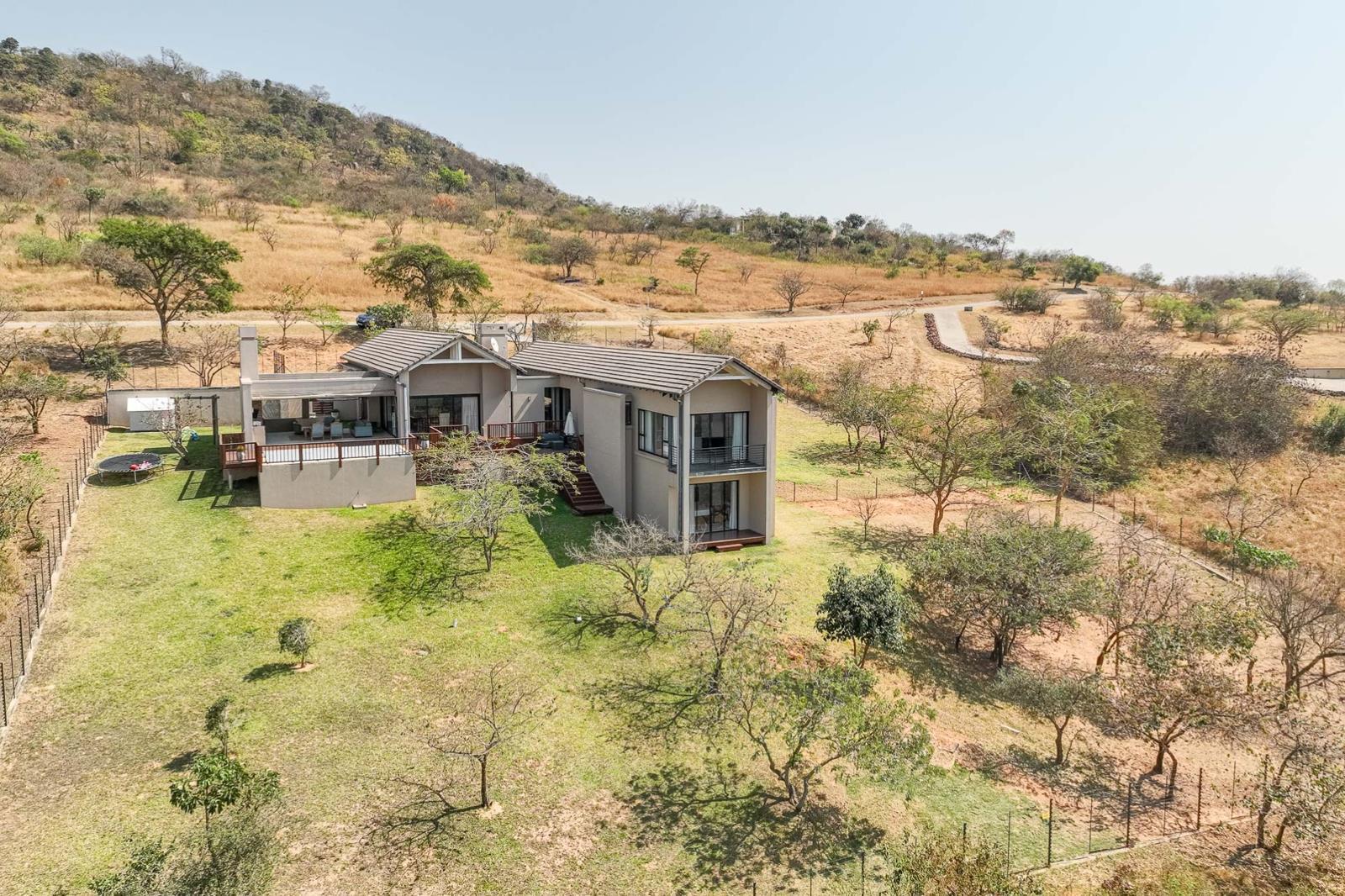 4 Bedroom House in Likweti Bushveld Farm Estate