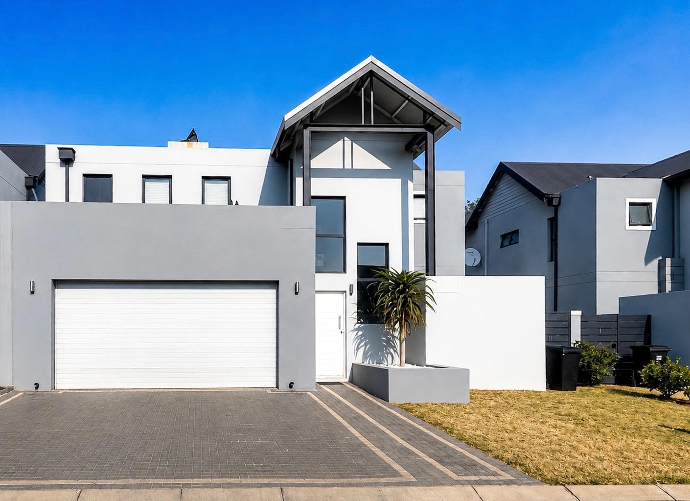 3 Bedroom House in Fourways