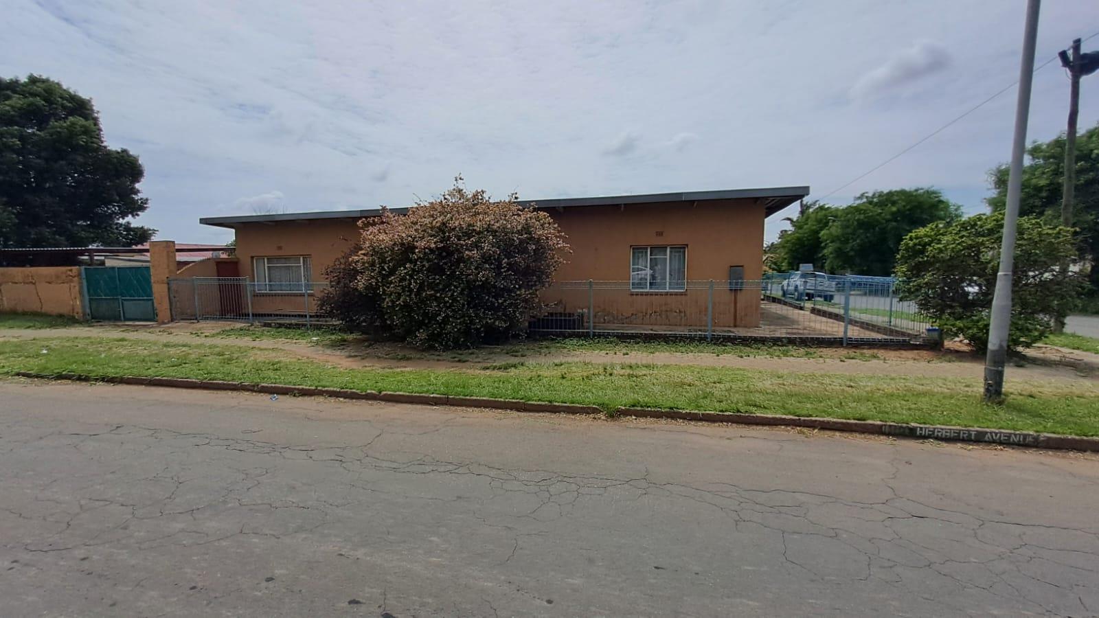 3 Bedroom House in Krugersdorp West