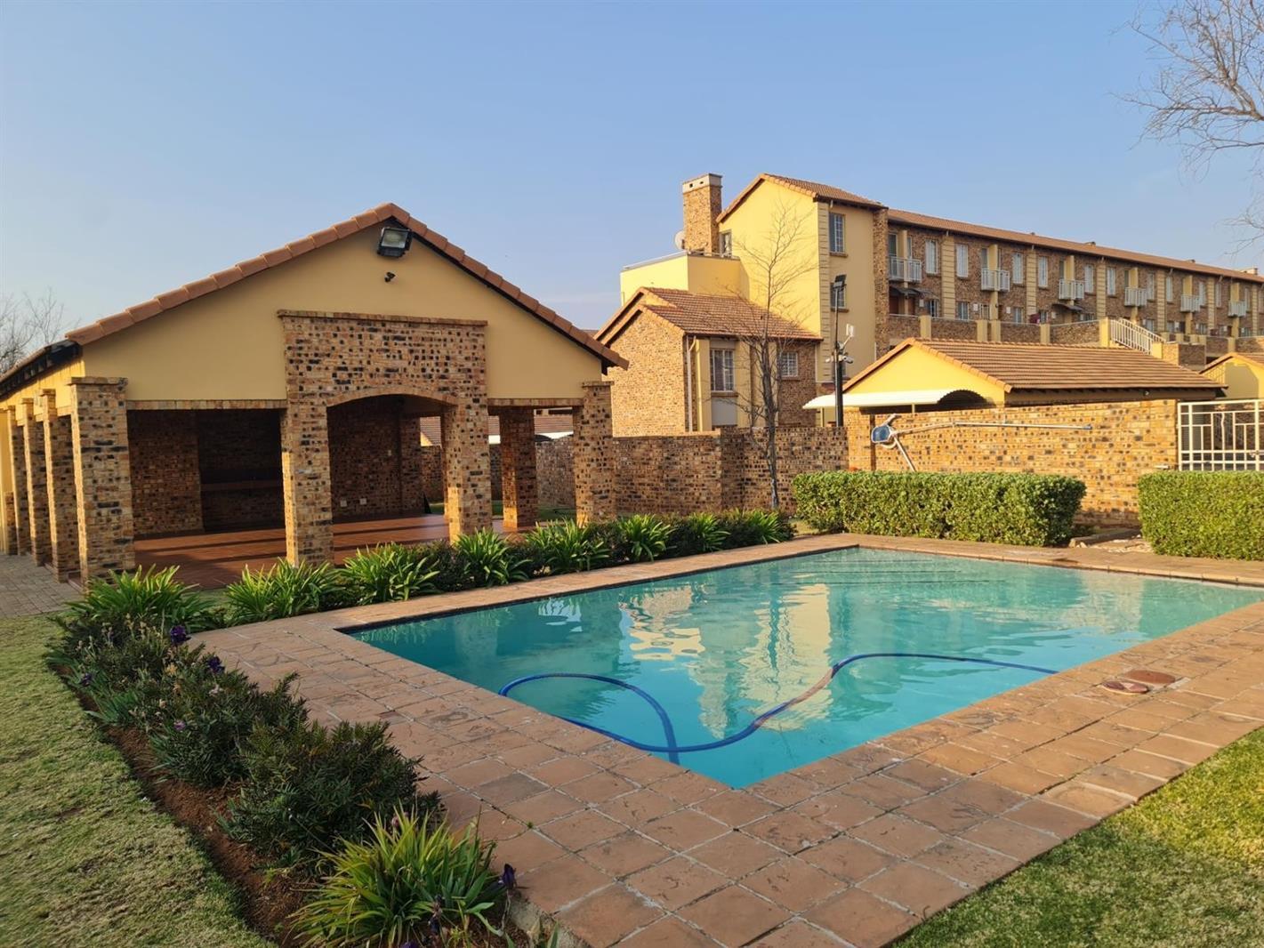 1 Bedroom Apartment in Halfway Gardens