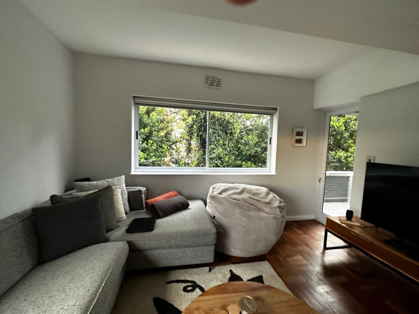 2 Bedroom Apartment in Oranjezicht