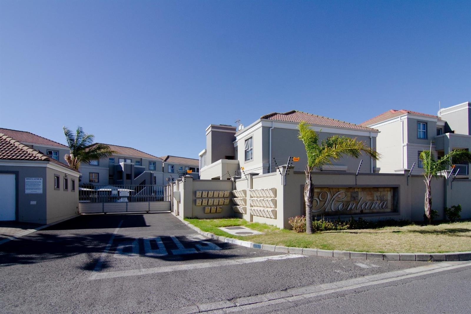 3 Bedroom Apartment in Uitzicht