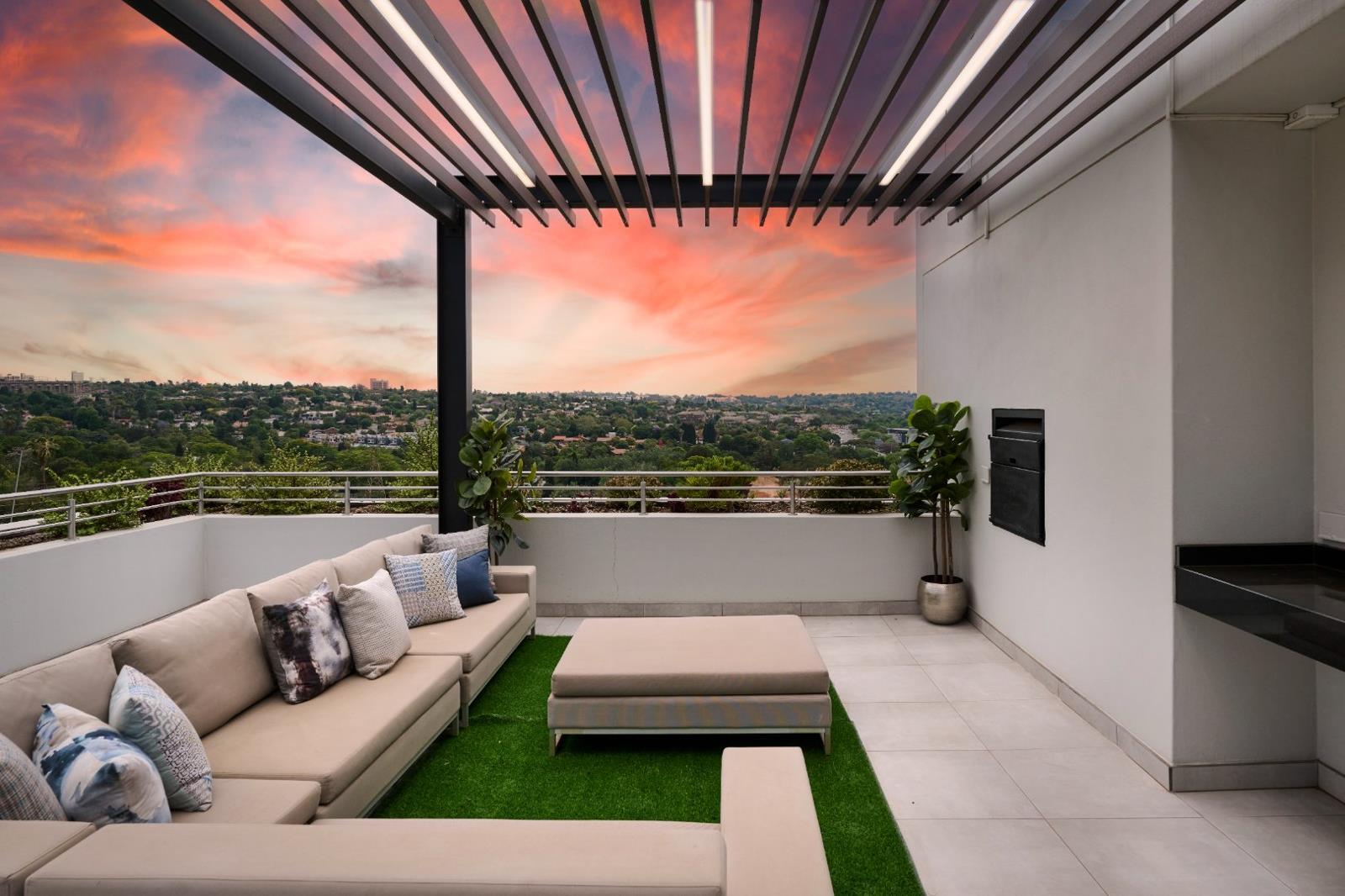 3 Bedroom Penthouse in Sandton Central