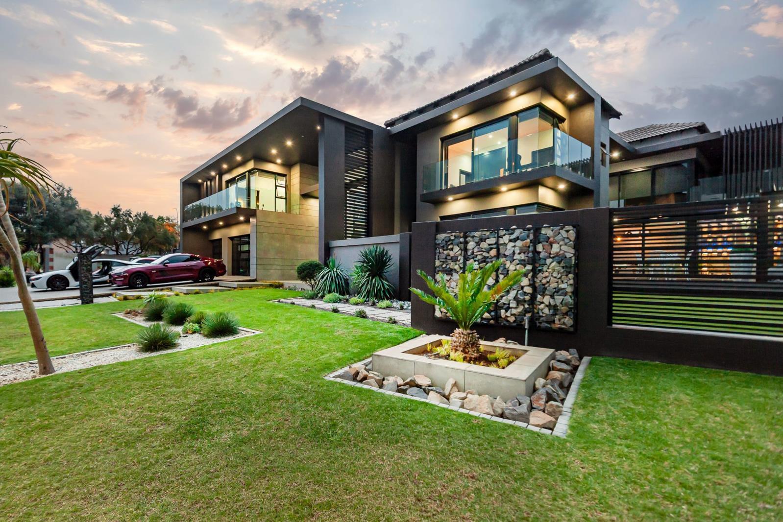 5 Bedroom House in Aspen Hills