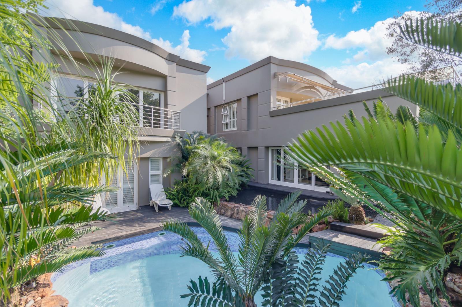 4 Bedroom House in Dainfern Golf Estate