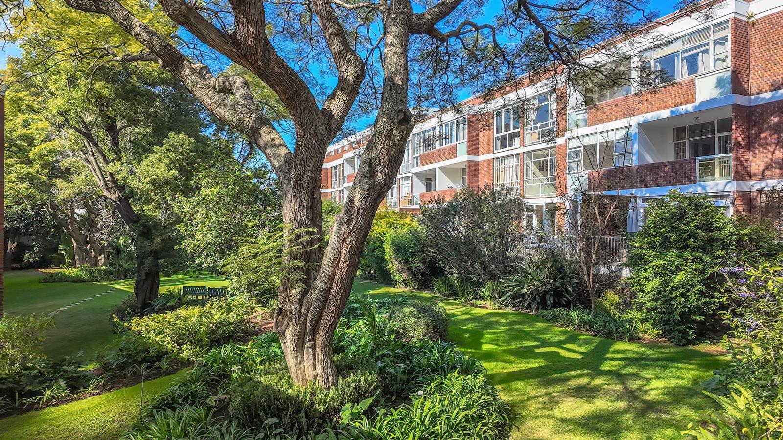 3 Bedroom Apartment in Illovo