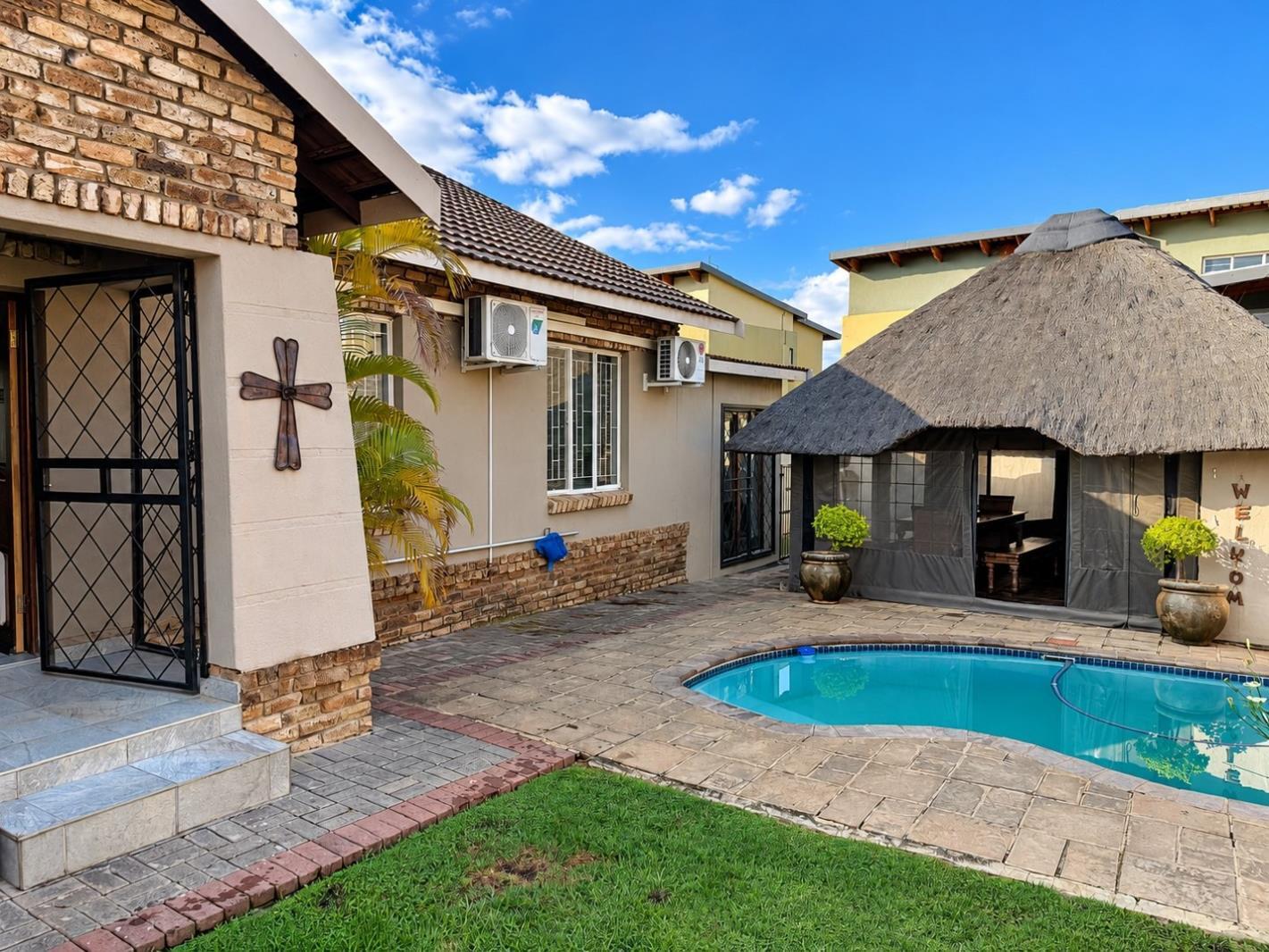 3 Bedroom House in Waterval East